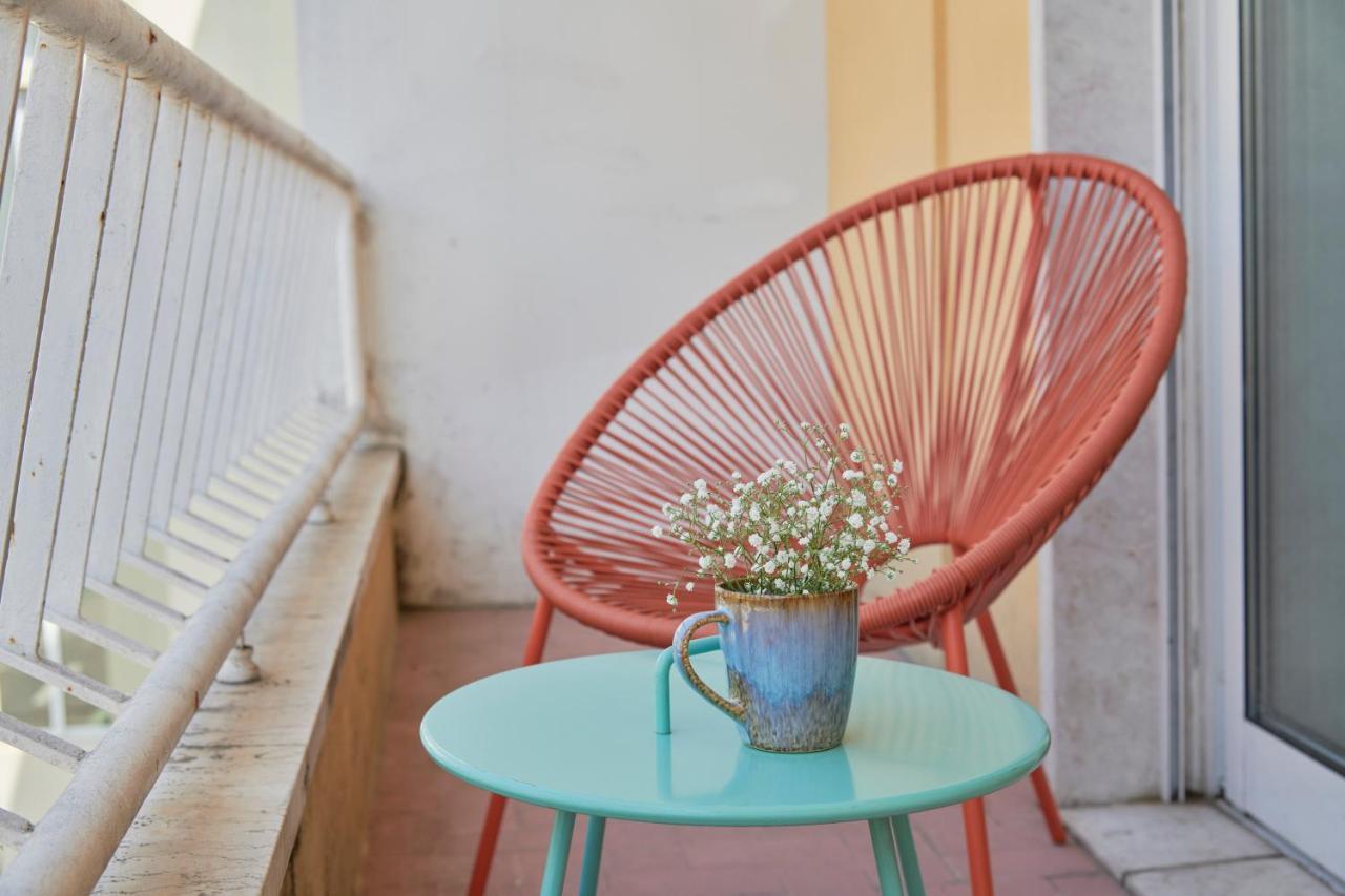 Sunset Balcony Apartment, By Timecooler Lisbon Luaran gambar